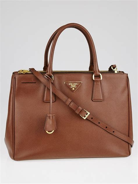 prada bn1801 vs bn2274|PRADA: Saffiano Lux Tote BN2274 REVIEW .